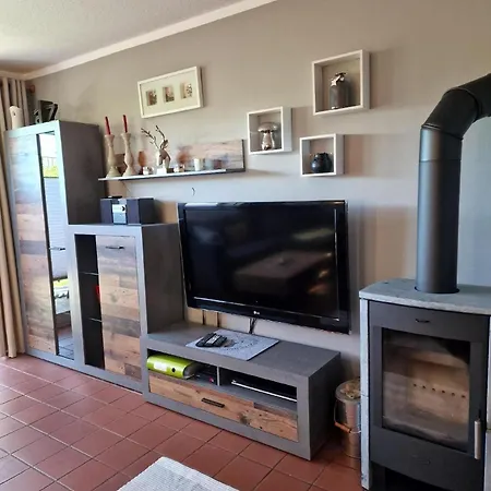 Tatil Evi Gemuetliches Mit Kamin Und Eigenem Garten In Bayerischem *